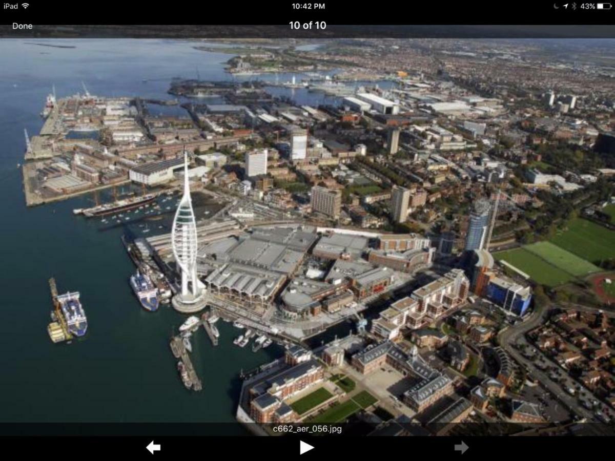 Gunwharf Apartment Portsmouth Exterior foto